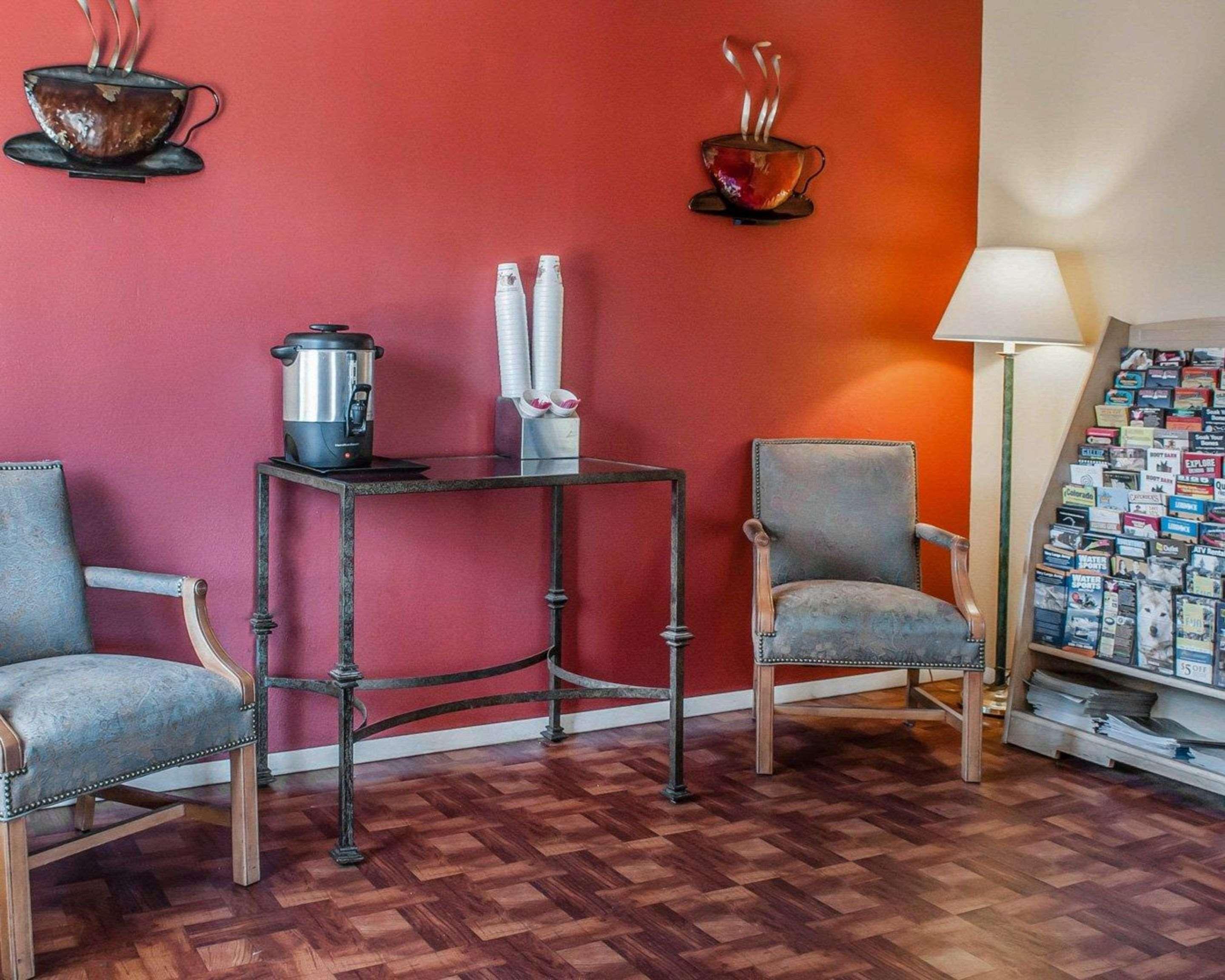 Suburban Studios Albuquerque Midtown - University Extérieur photo